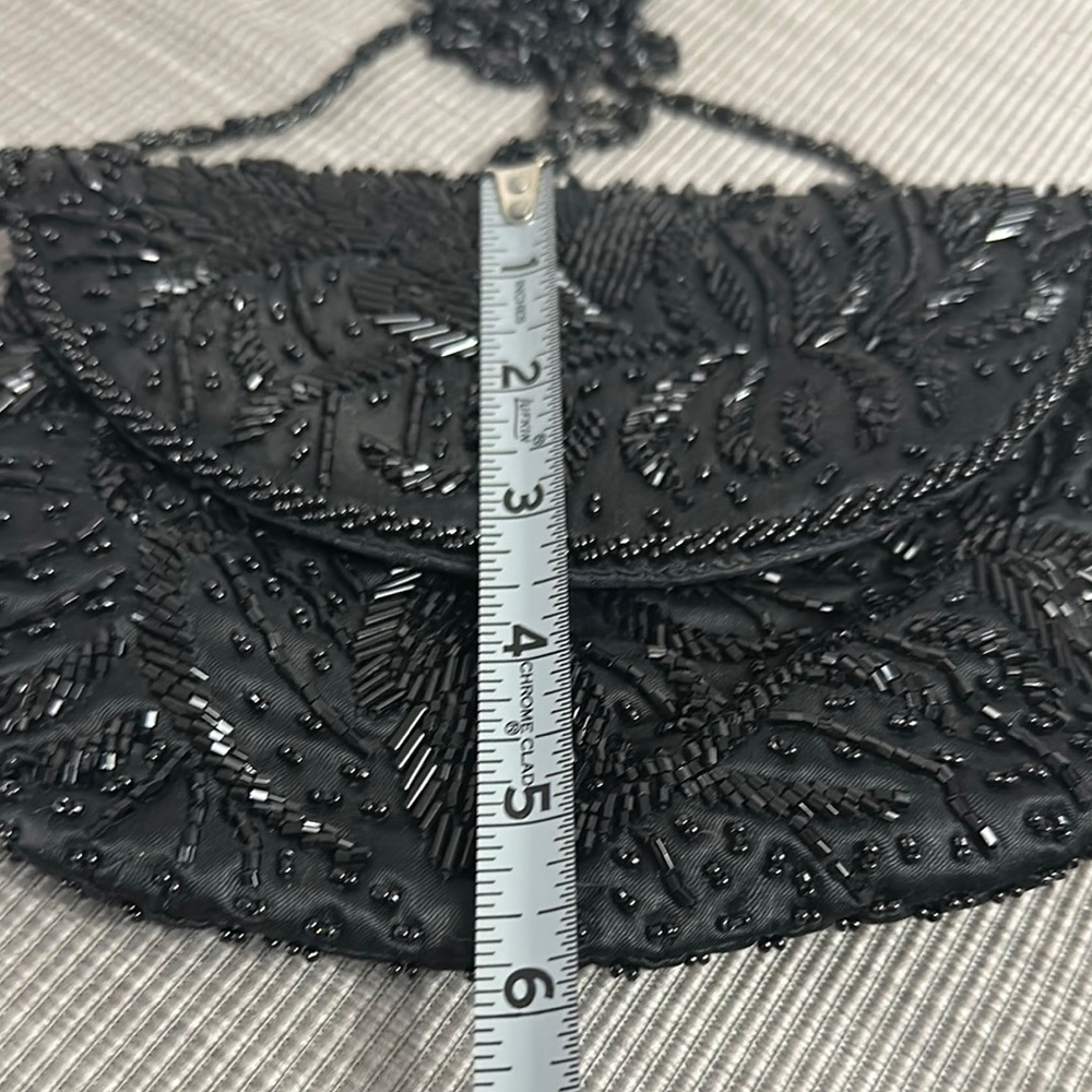 Elegant Black Beaded Purse - Picture 6 of 7